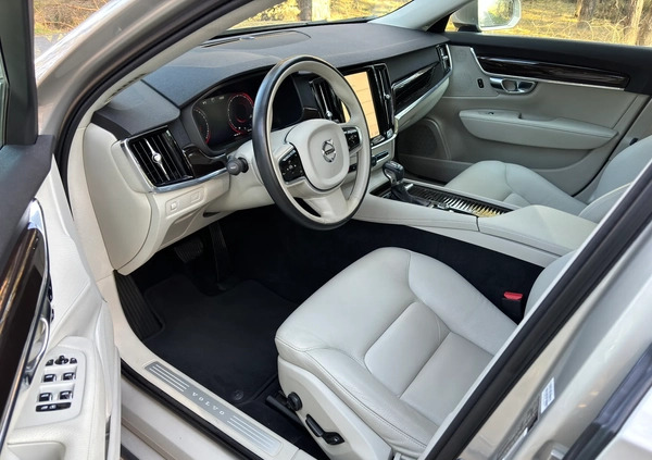 Volvo S90 cena 119900 przebieg: 55200, rok produkcji 2017 z Kostrzyn nad Odrą małe 232